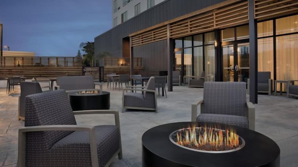 Residence Inn by Marriott Madison 23/43