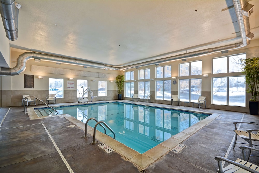 Hyatt Place Chicago/Naperville/Warrenville 3/68