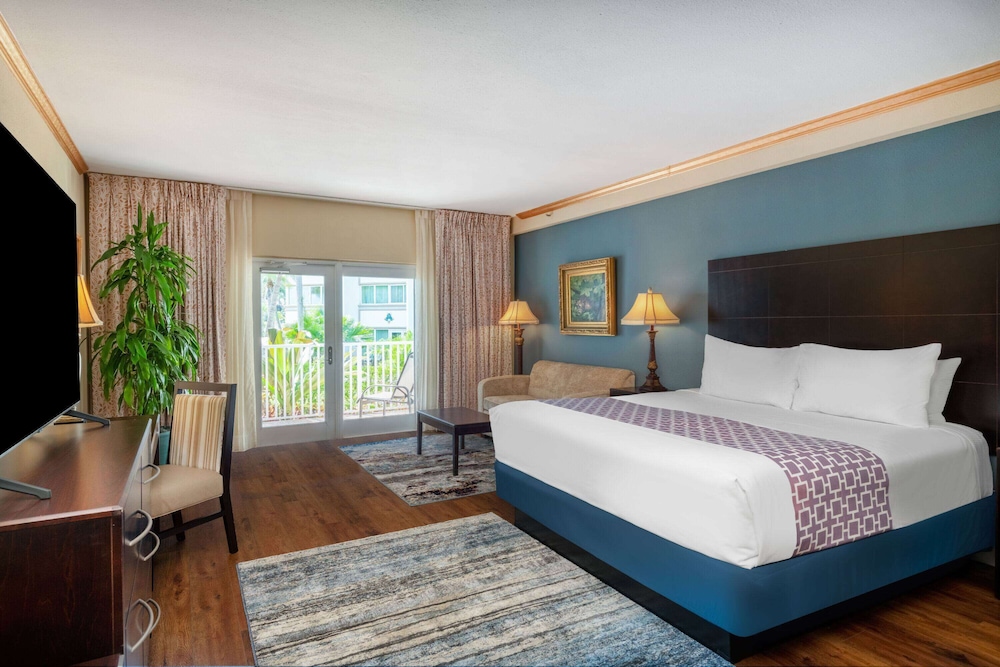 Executive, King Bed