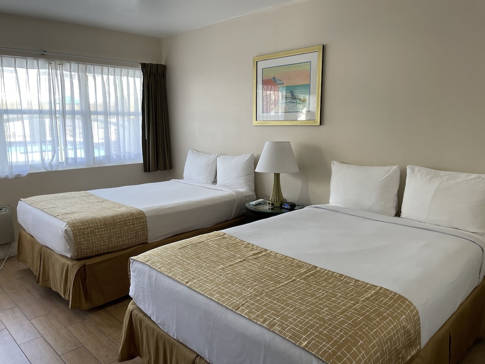 SUPERIOR, 2 DOUBLE BEDS, KITCHEN