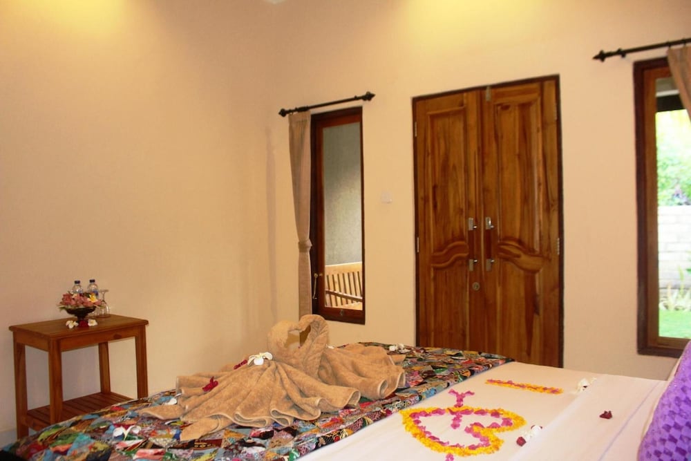 Pande Guest House Pemuteran 22/62