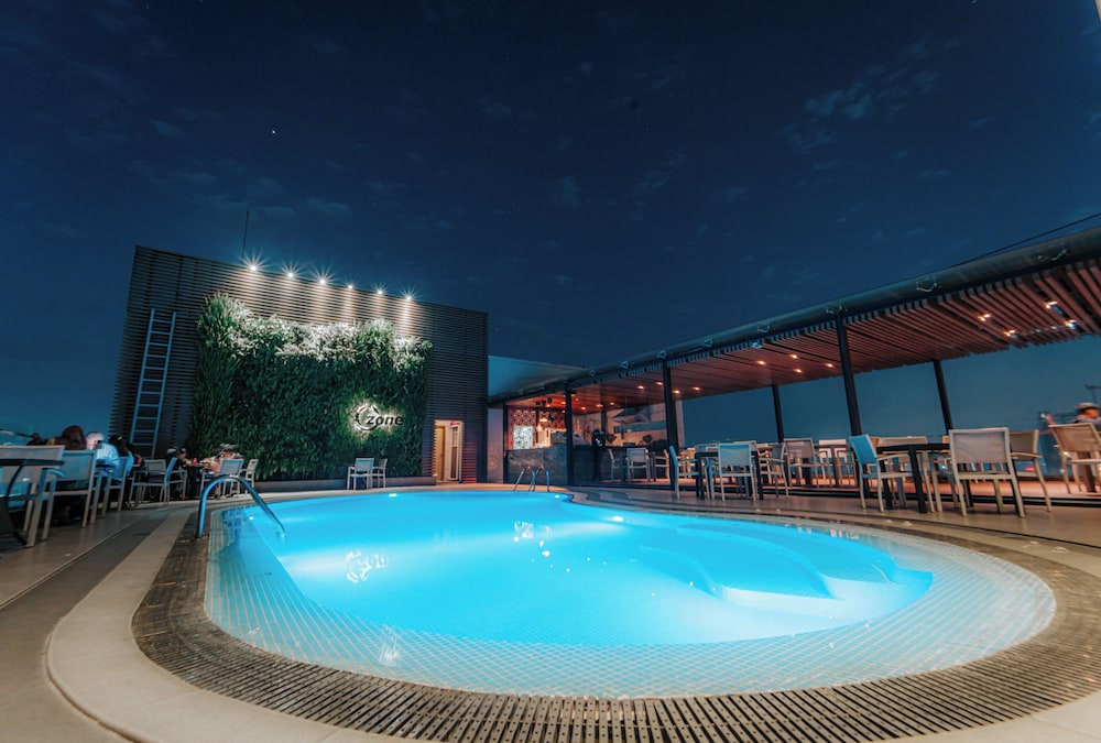 THE PENINSULA CHITTAGONG 33/60