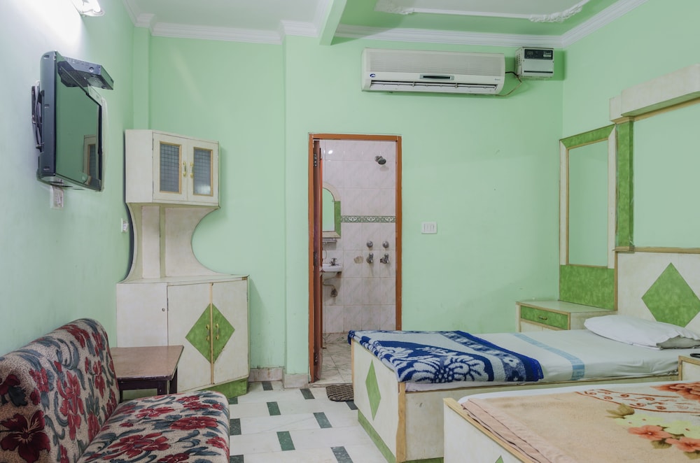 Hotel Neha Inn 17/21