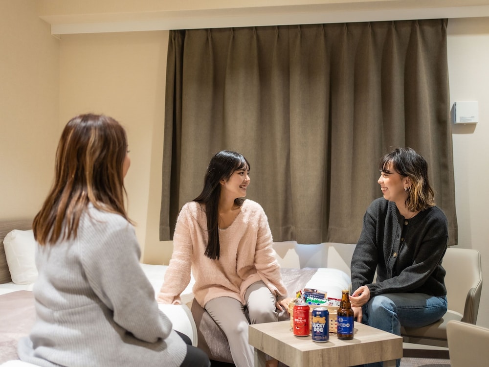 Hotel Sanrriott Shinsaibashi 25/48