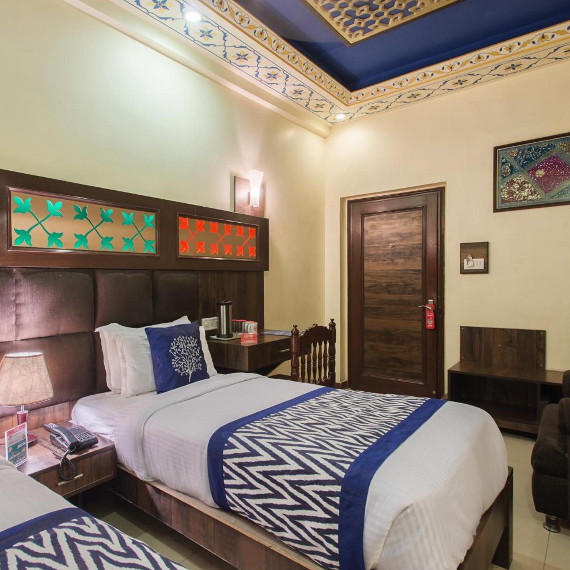 HOTEL SHALIMAR 26/43