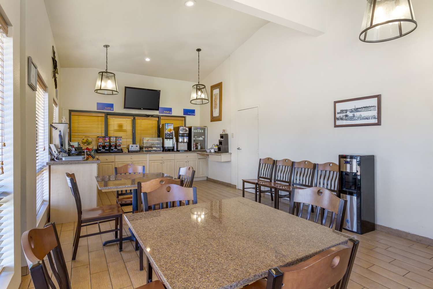 Best Western Sawmill Inn 26/31