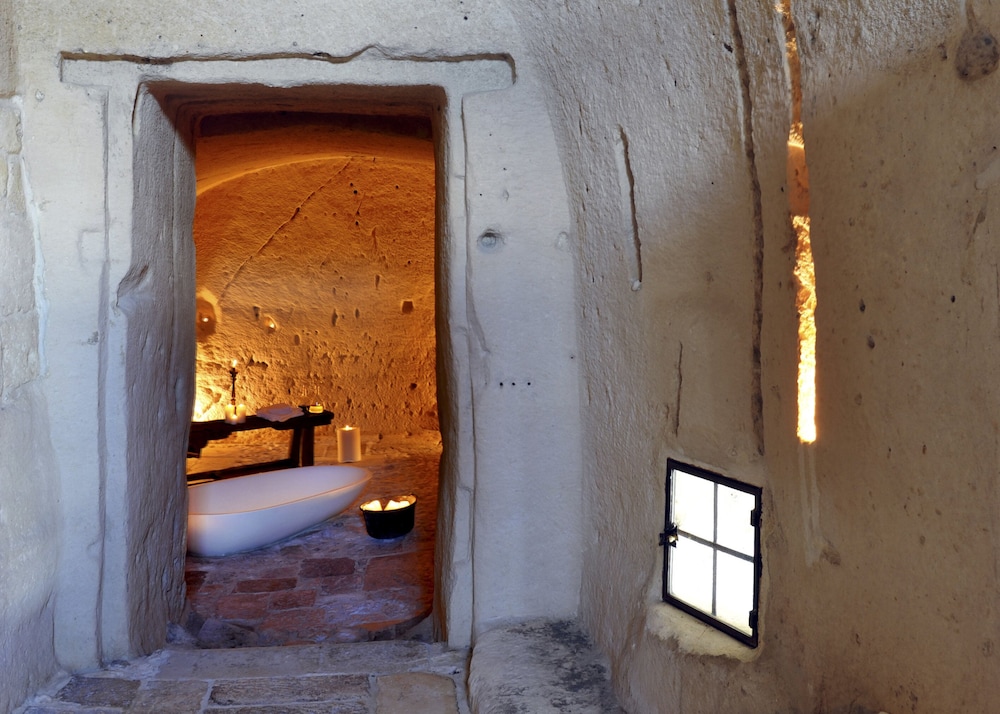 Sextantio Le Grotte Della Civita 18/60