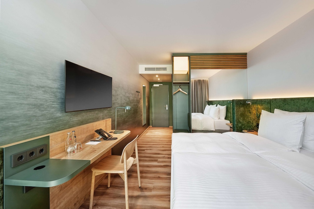 H+ Hotel Eschborn 18/43