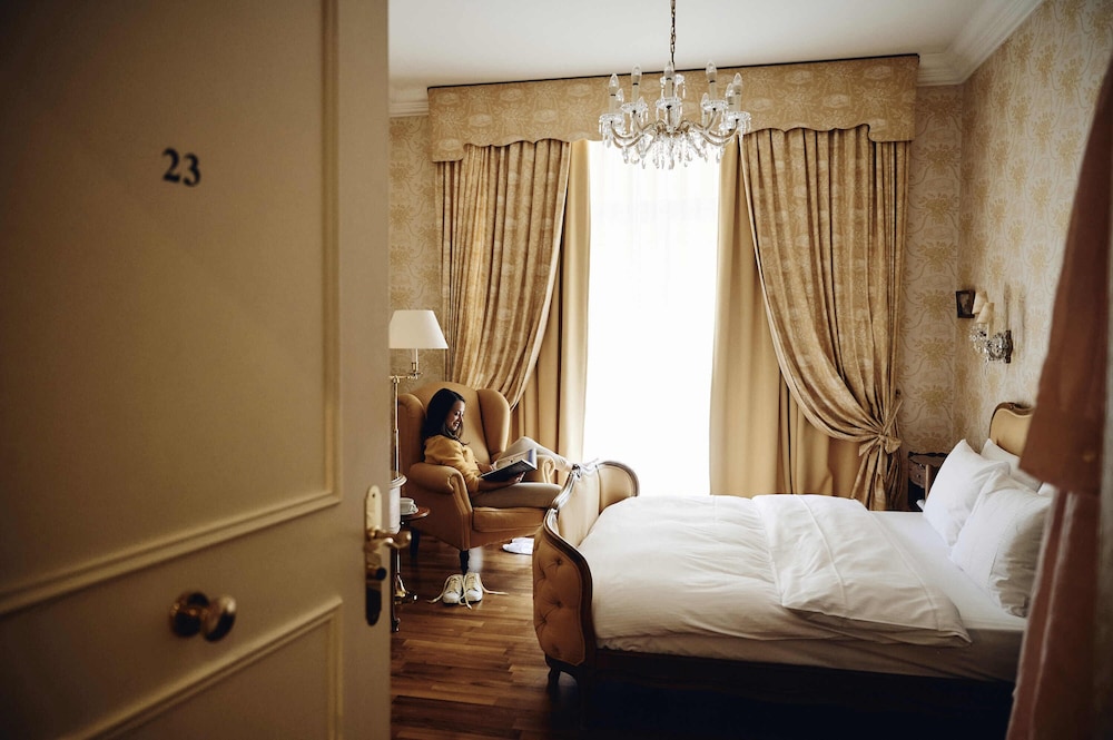 Hotel Europe 13/44