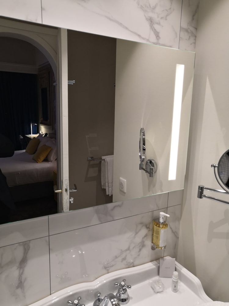 Grand Hotel Bellevue Lille 24/60