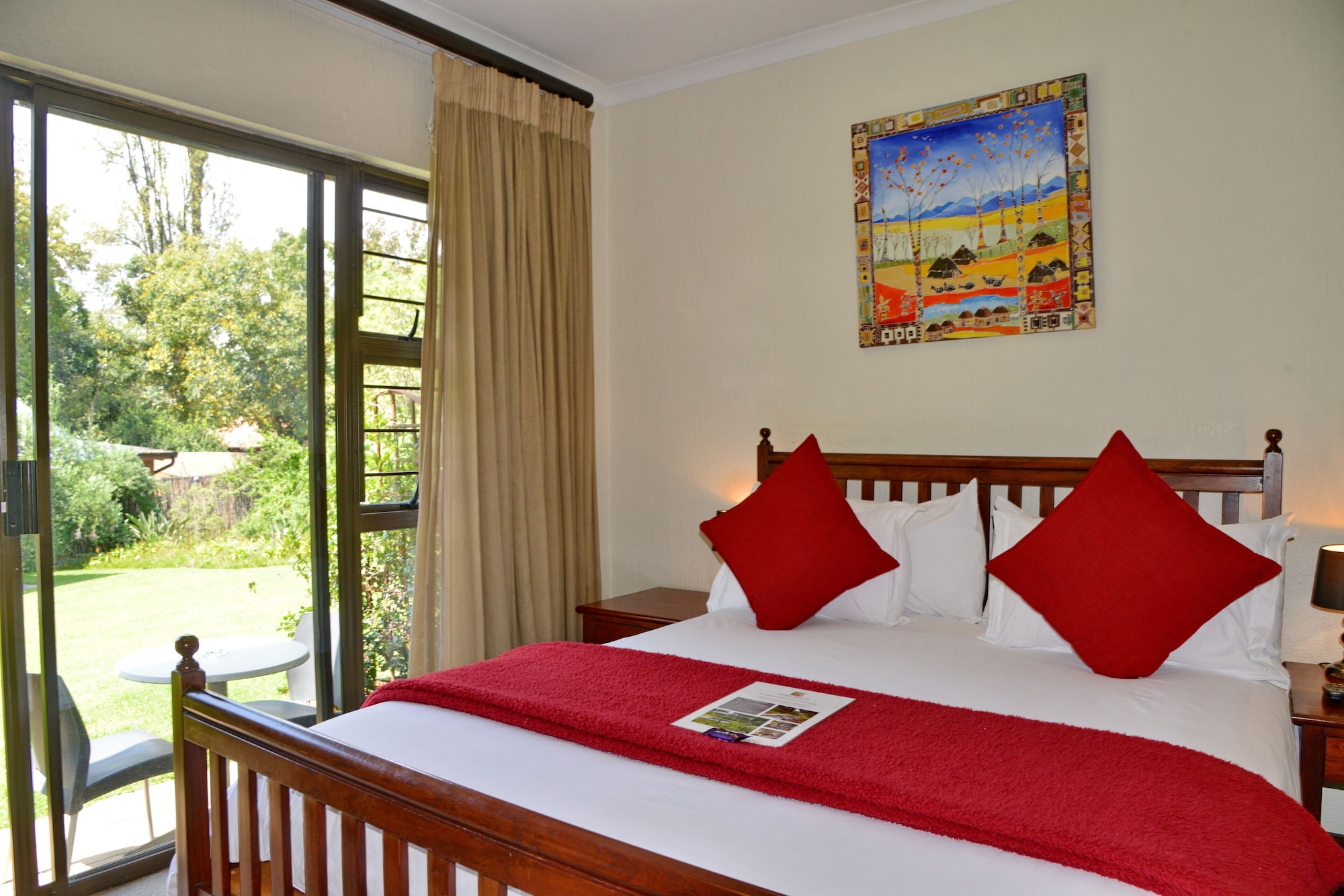 1 BEDROOM, STANDARD, DOUBLE BED, GARDEN VIEW
