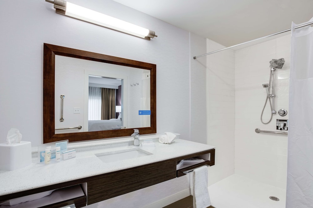 Hampton Inn And Suites Jacksonville/Orange Park 17/49