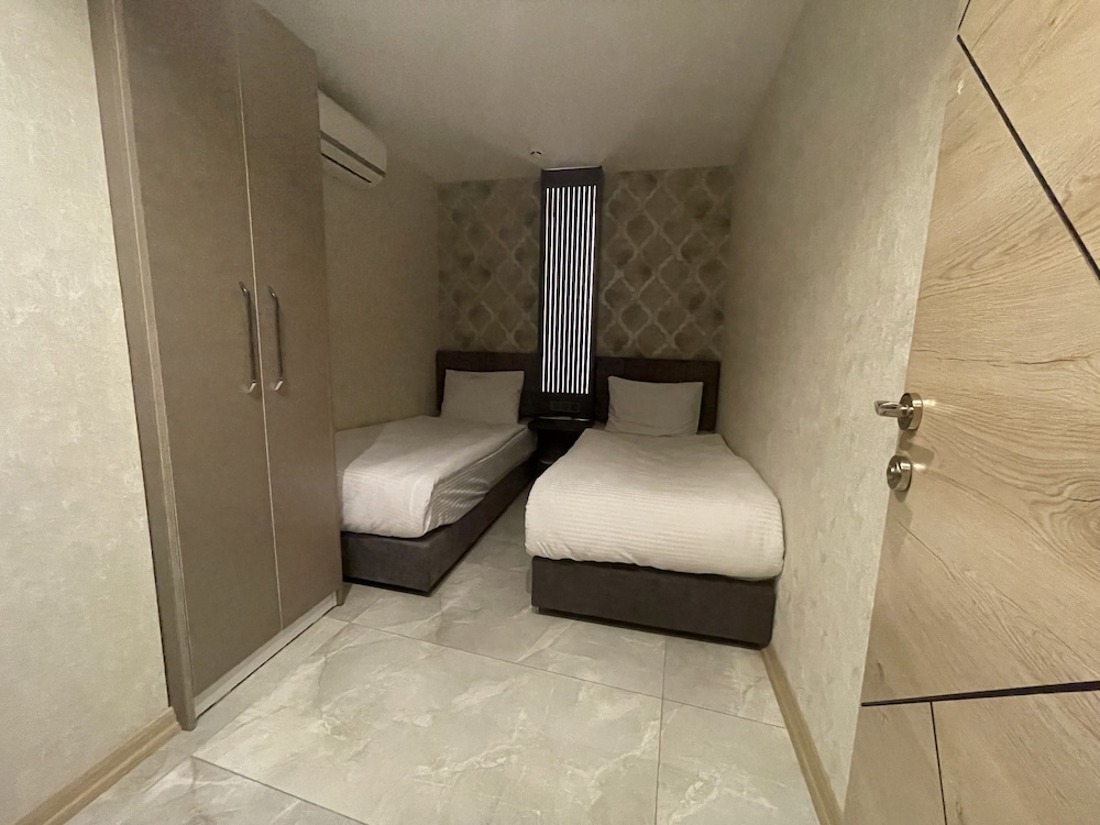 Le Luxe Suites Hotel & Spa 49/50