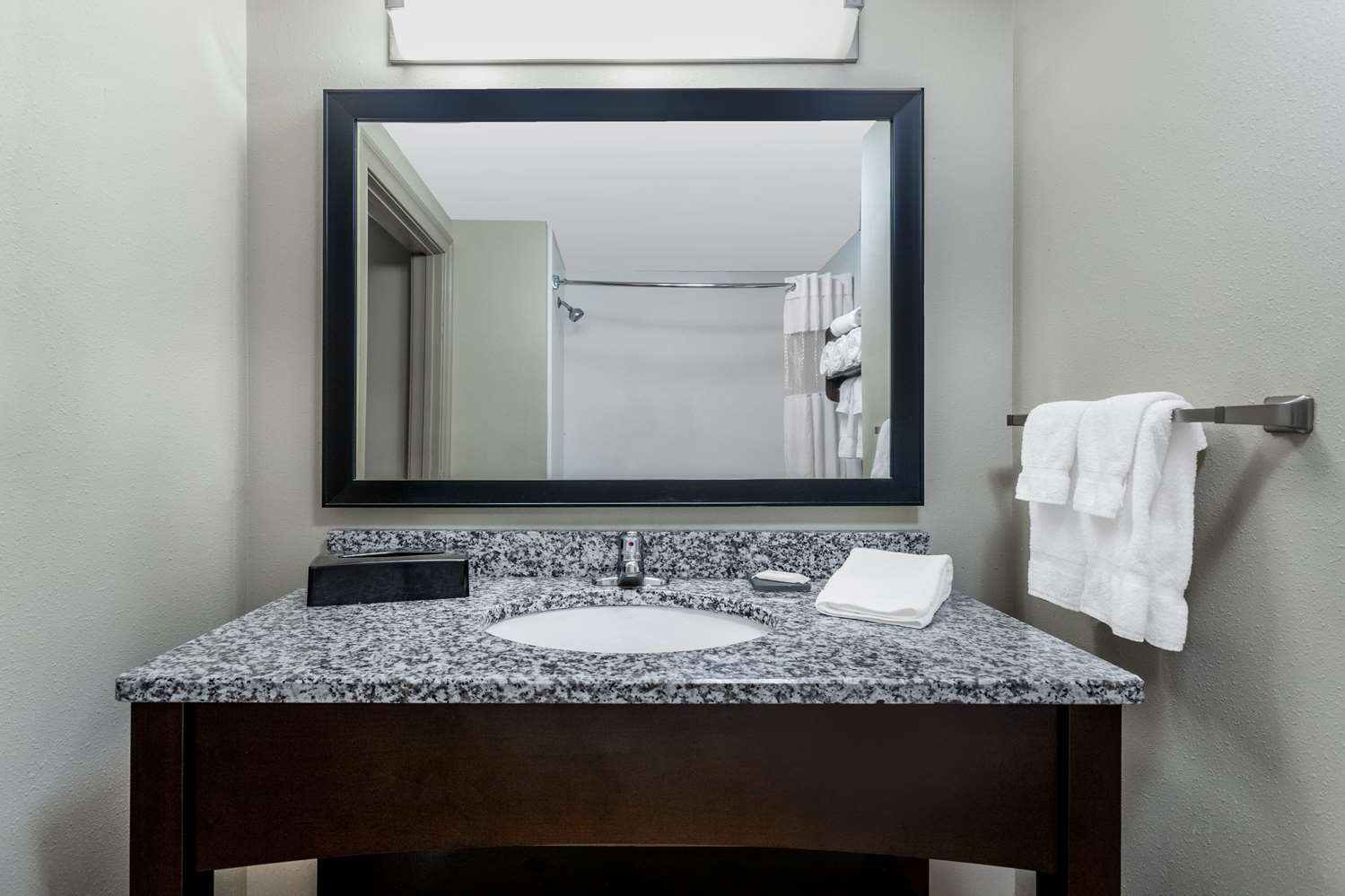 La Quinta Inn And Suites By Wyndham Ocean City 49/49
