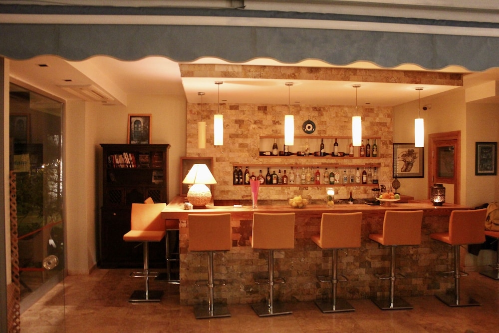 Saylam Suites 53/66