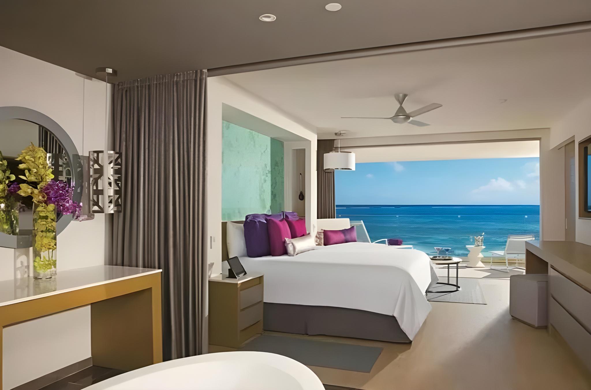 Xcelerate, Junior Suite, Tropical View