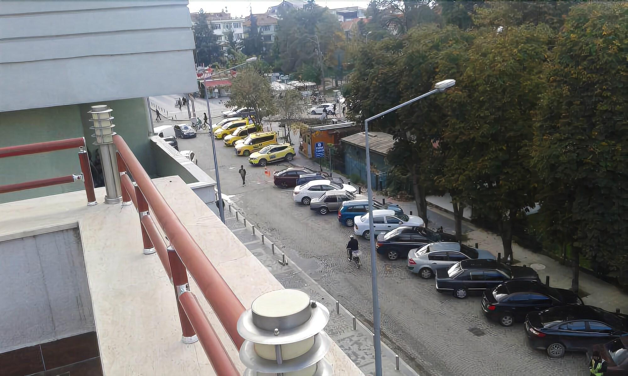 Hotel Almina Park 24/39