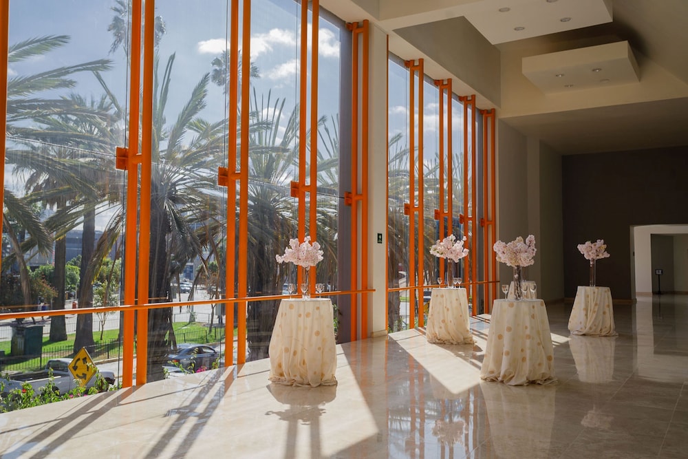 Real Inn Tijuana by Camino Real Hotels 24/50