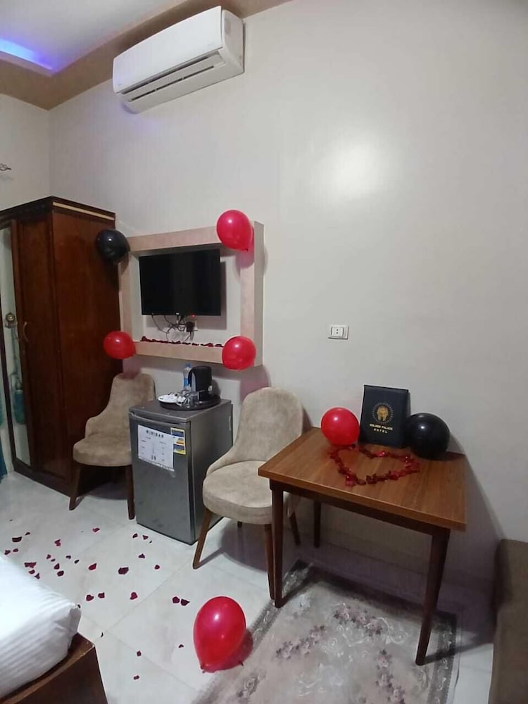 Golden Palace Hotel 34/49