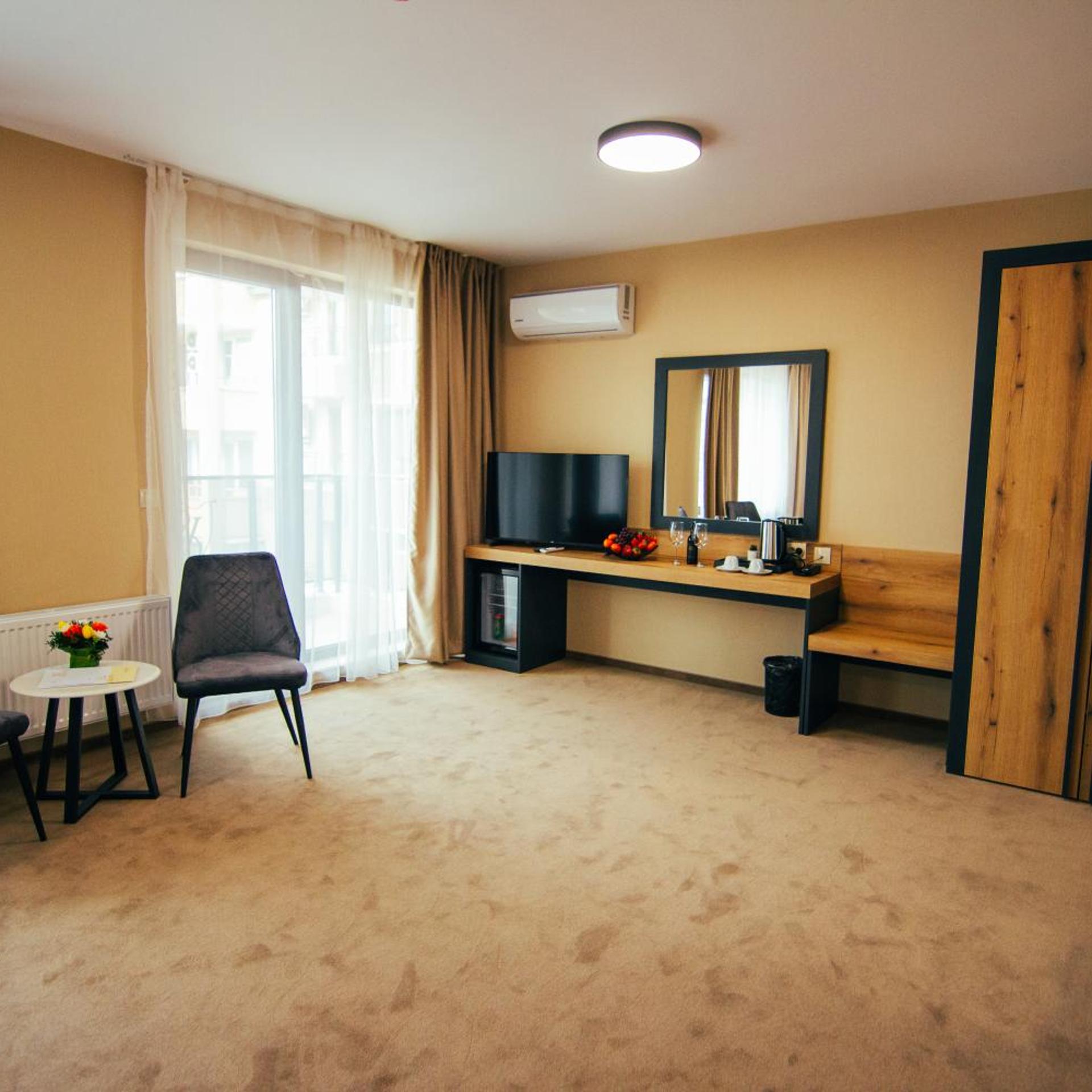 Hotel Via Serdika 34/50