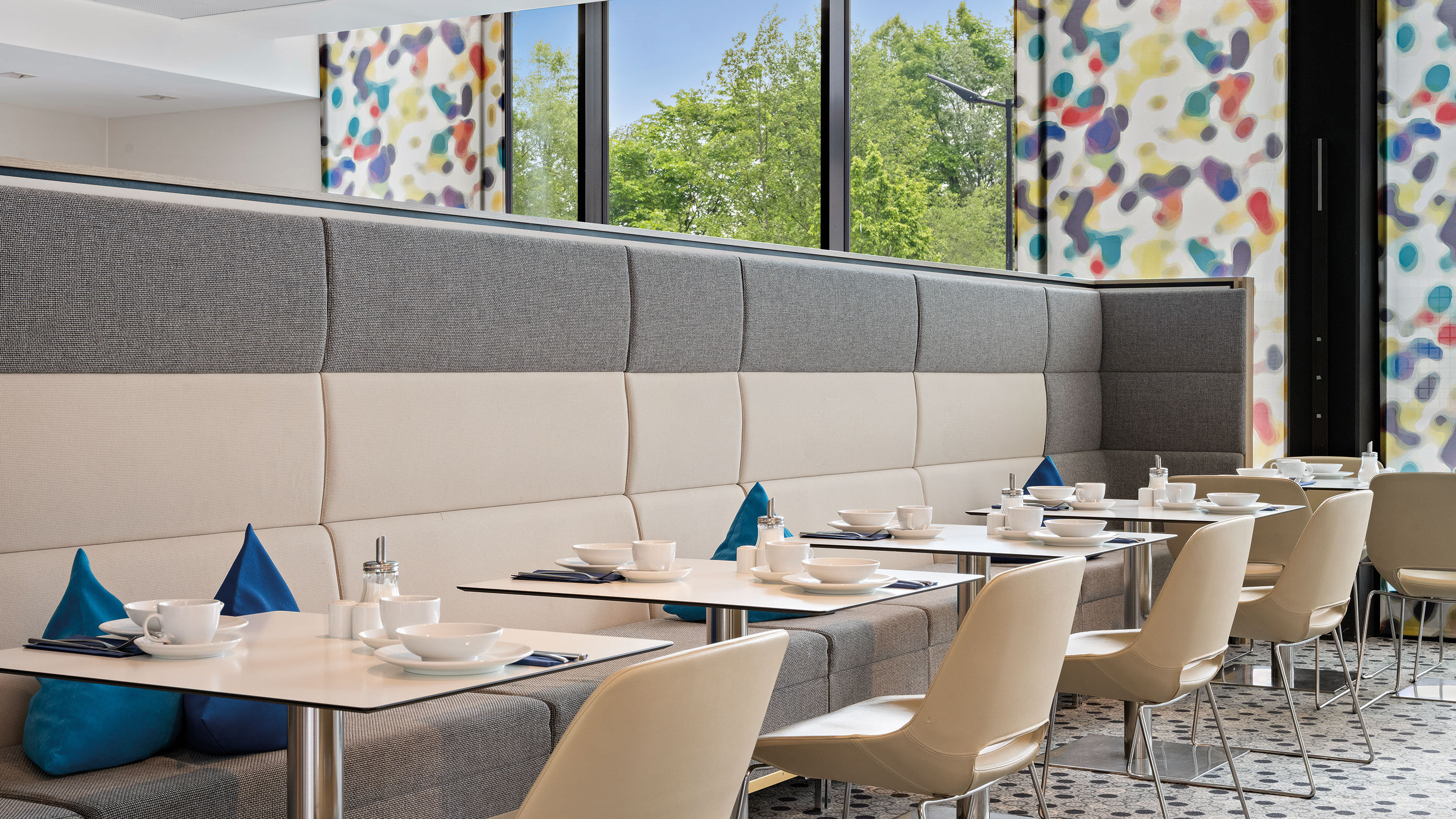 Hey Lou Hotel Friedrichshafen 34/37