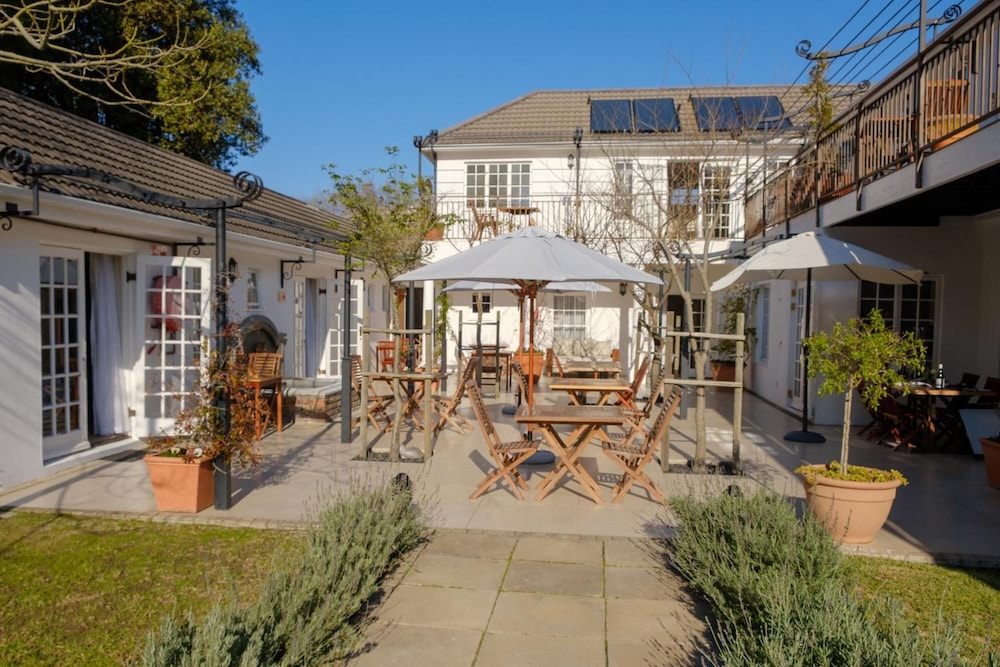 White Lodge Constantia Guest House 3/59