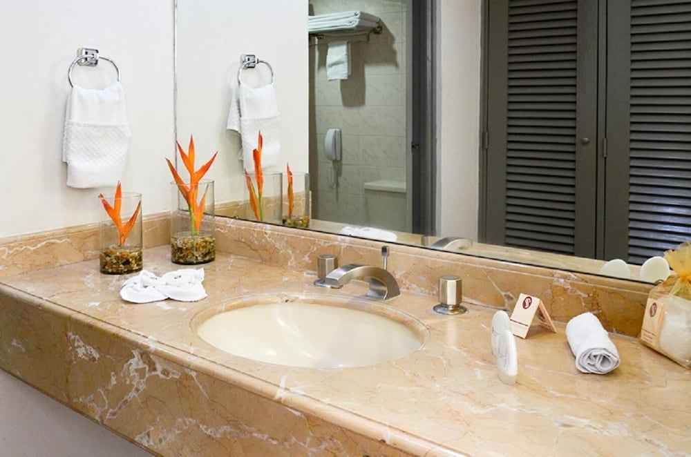 Hotel Santander Plaza 60/60