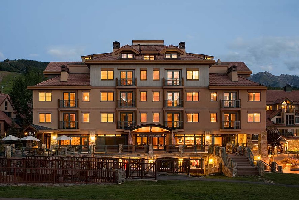 Inn at Lost Creek 2/59