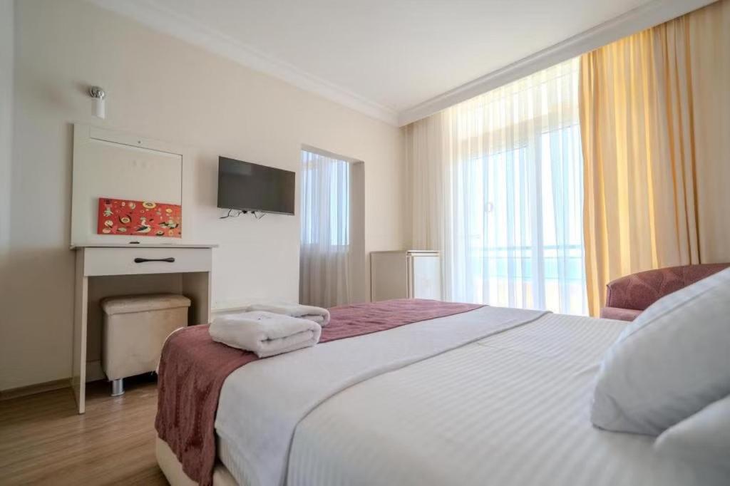Nagidos Hotel 2/16