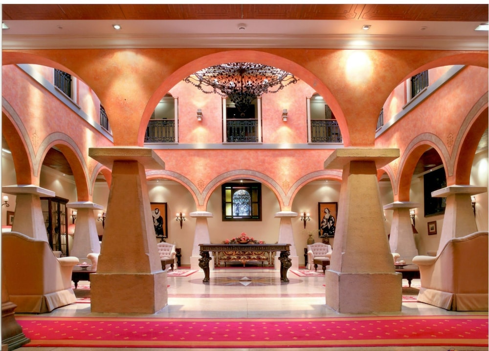 Hotel Palacio De La Magdalena 23/33