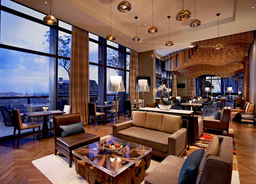 Carlton City Hotel Singapore 32/50