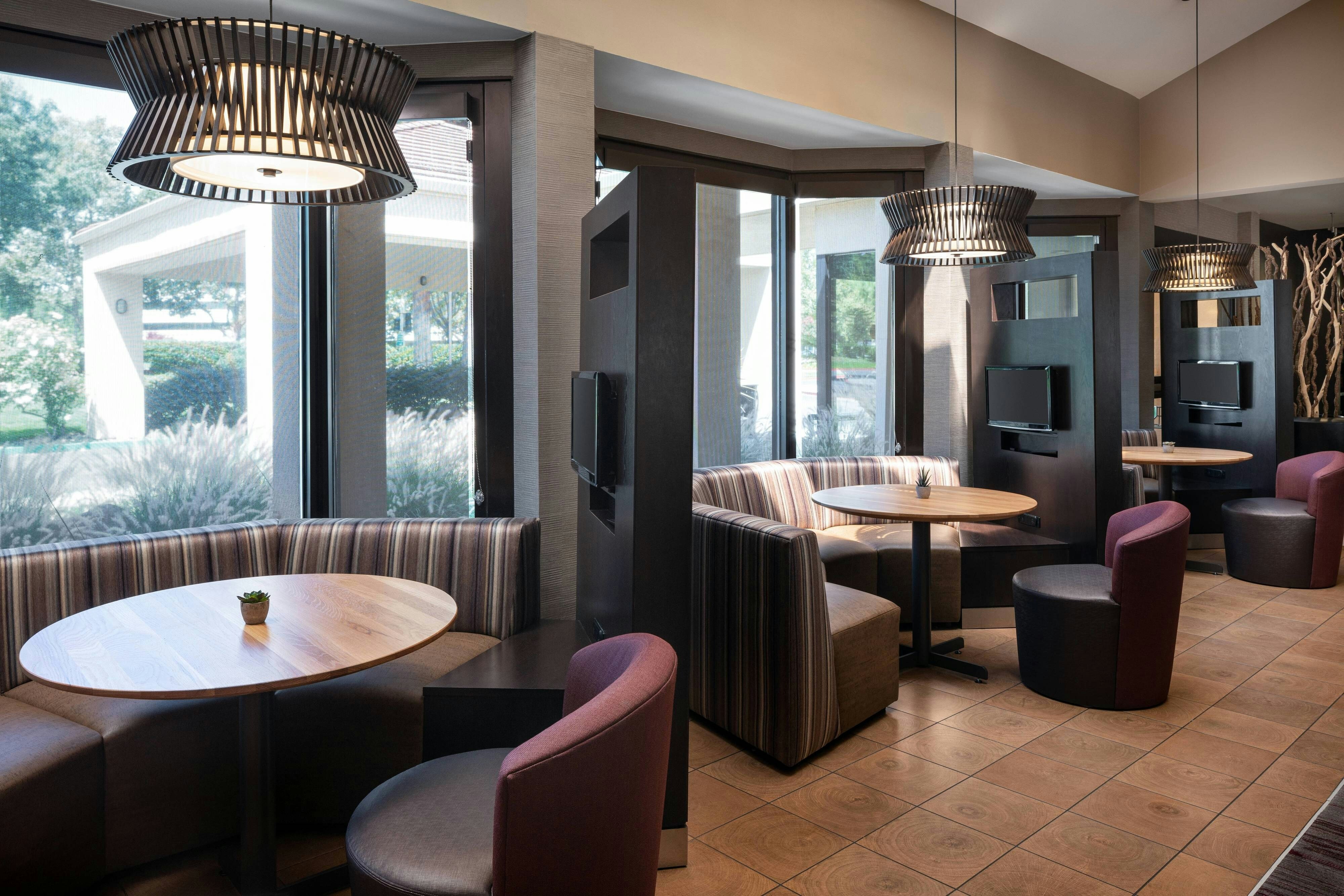 Courtyard by Marriott Pleasanton 7/12