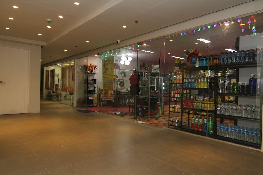 Mabolo Royal Hotel 47/50
