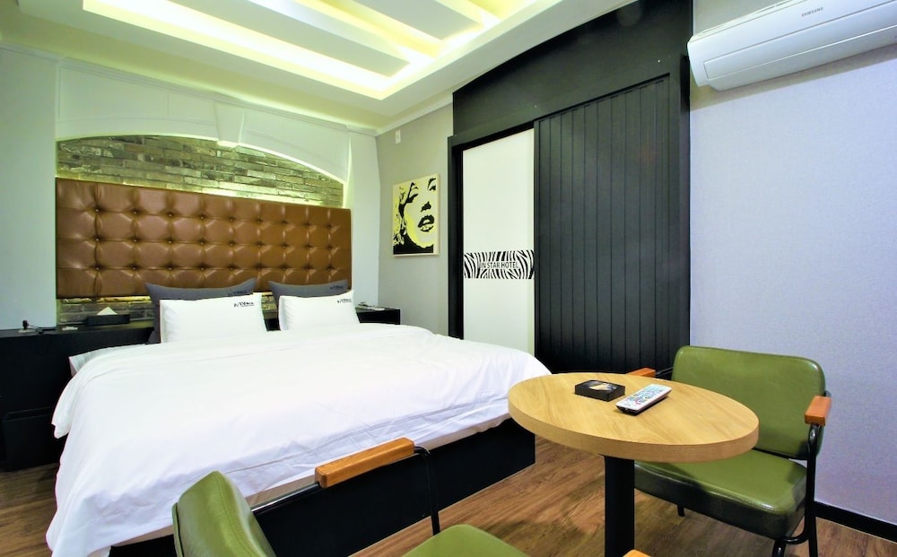 Instar Hotel Yangsan 22/55