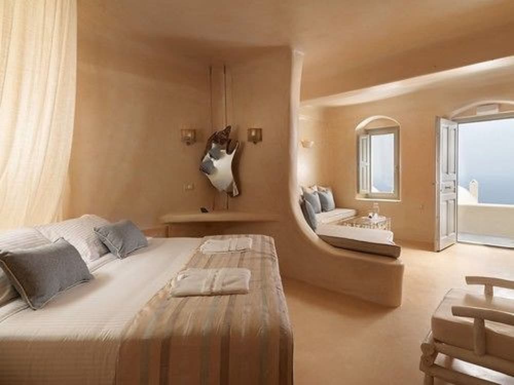 Dome Santorini Resort 37/46
