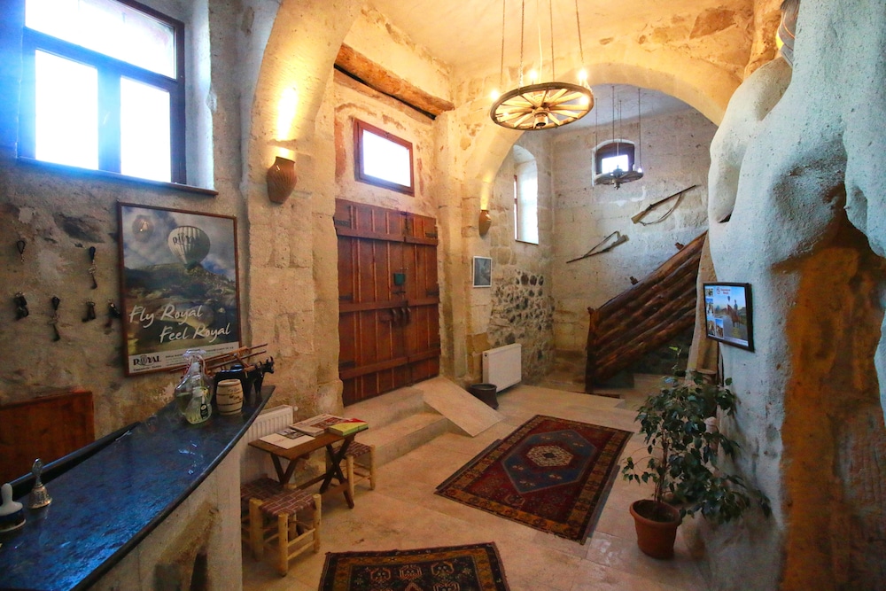 Nar Cave House & Swimming Pool 61/84