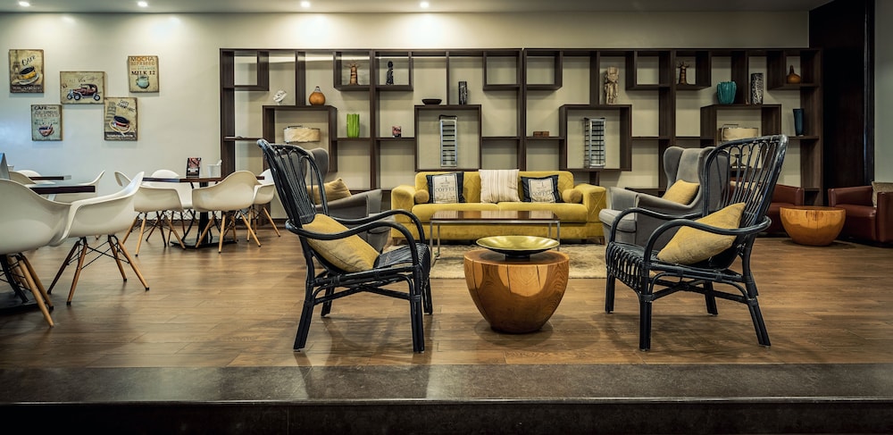 Acacia Premier Hotel 59/66