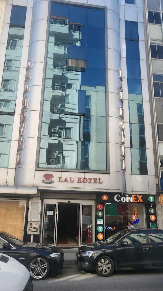 Lal Hotel 4/35