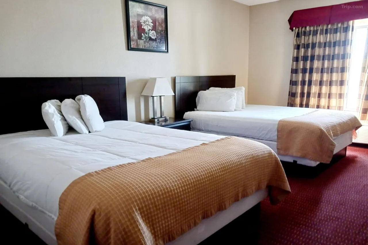Quality Inn & Suites Yorktown 3/9