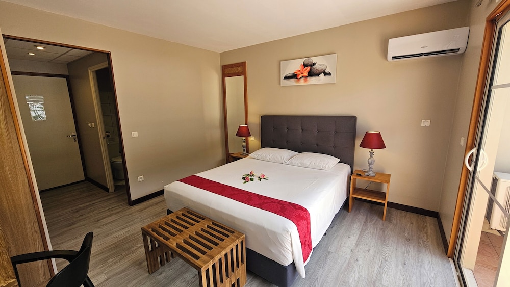 Hotel Hibiscus 29/75
