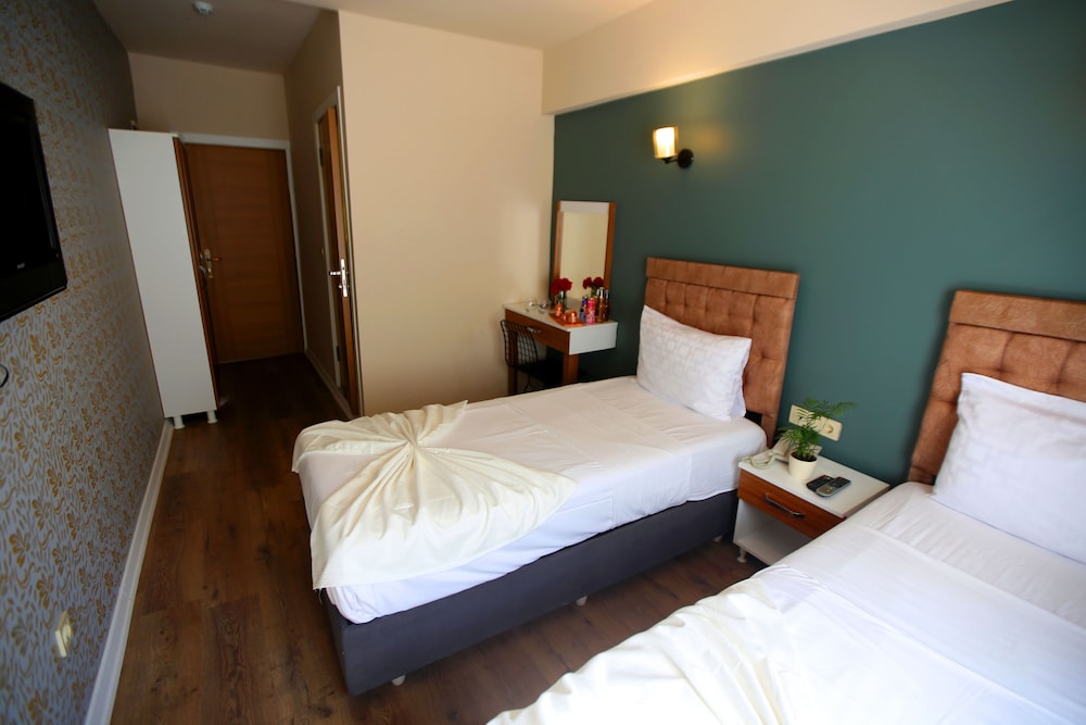 Senyor Garden Hotel 16/50