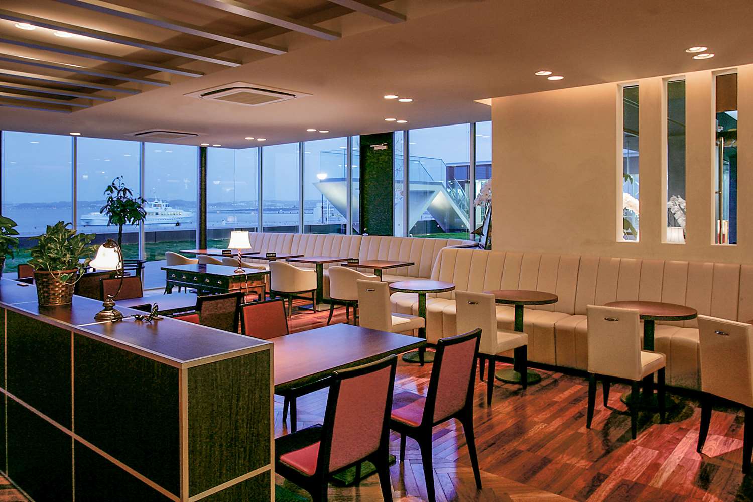 Comfort Hotel Central International Airport 44/53