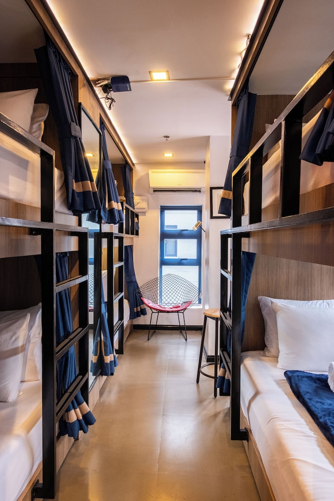 Unwnd Boutique Hotel Makati 40/63