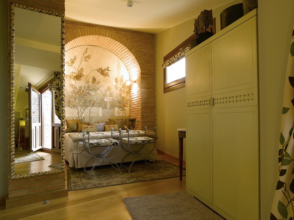 Hotel Boutique Maribel 40/40