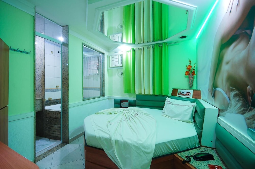 Hotel Mirage 16/31