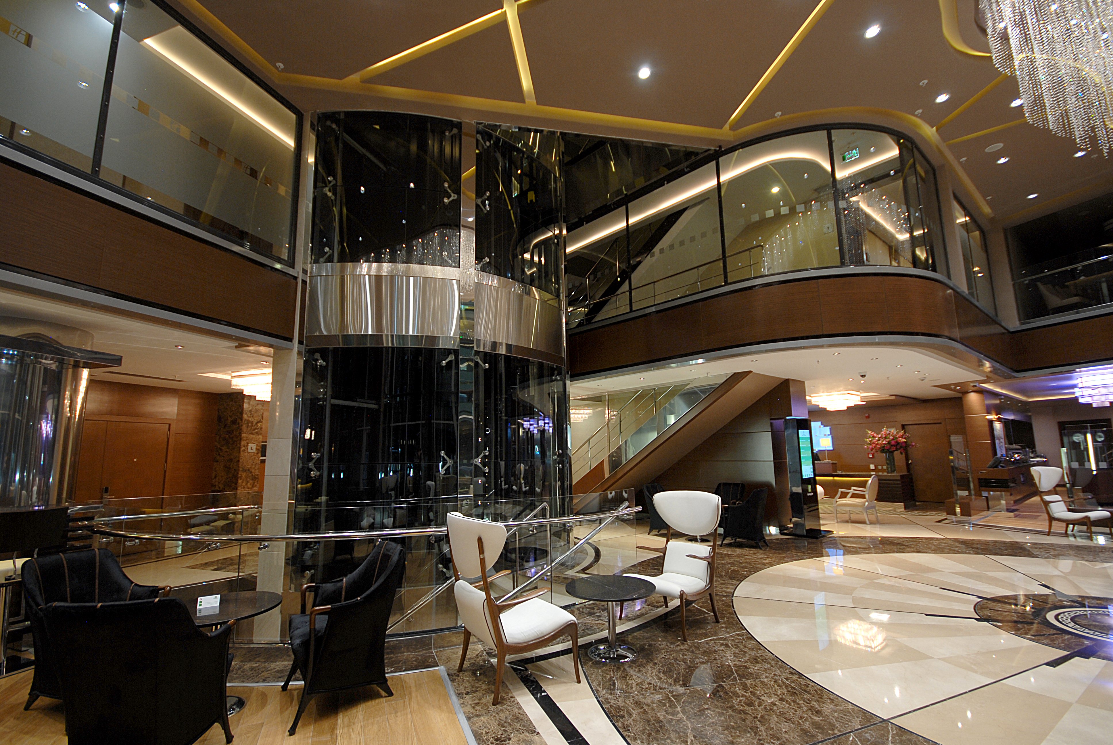 HOLIDAY INN ANKARA - KAVAKLIDERE 21/78
