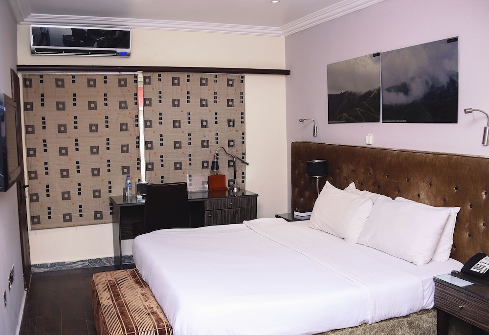 Capital Inn Ibadan 9/58