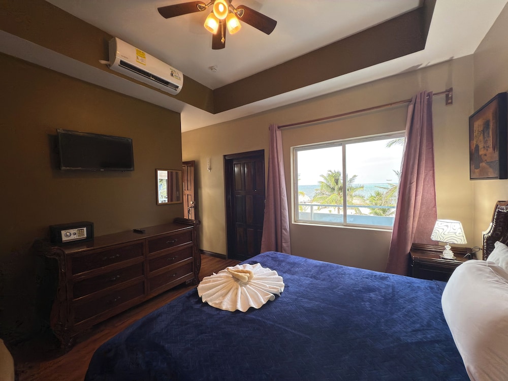 Hotel Royal Blue 14/49