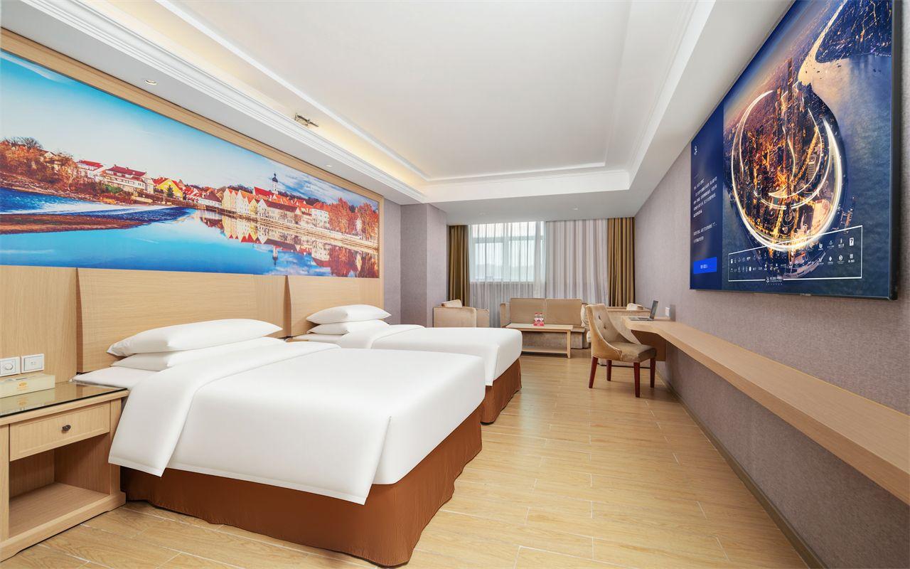 Vienna Hotel (Shenzhen Guanguang Road Foxconn) 33/58