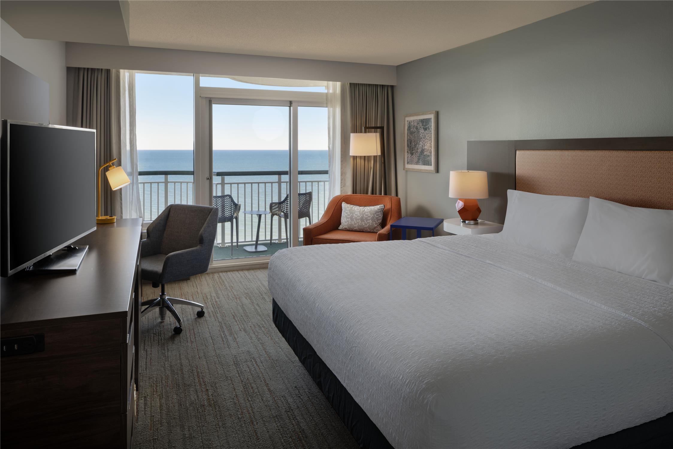 Room, King Bed, Ocean Front, Balcony